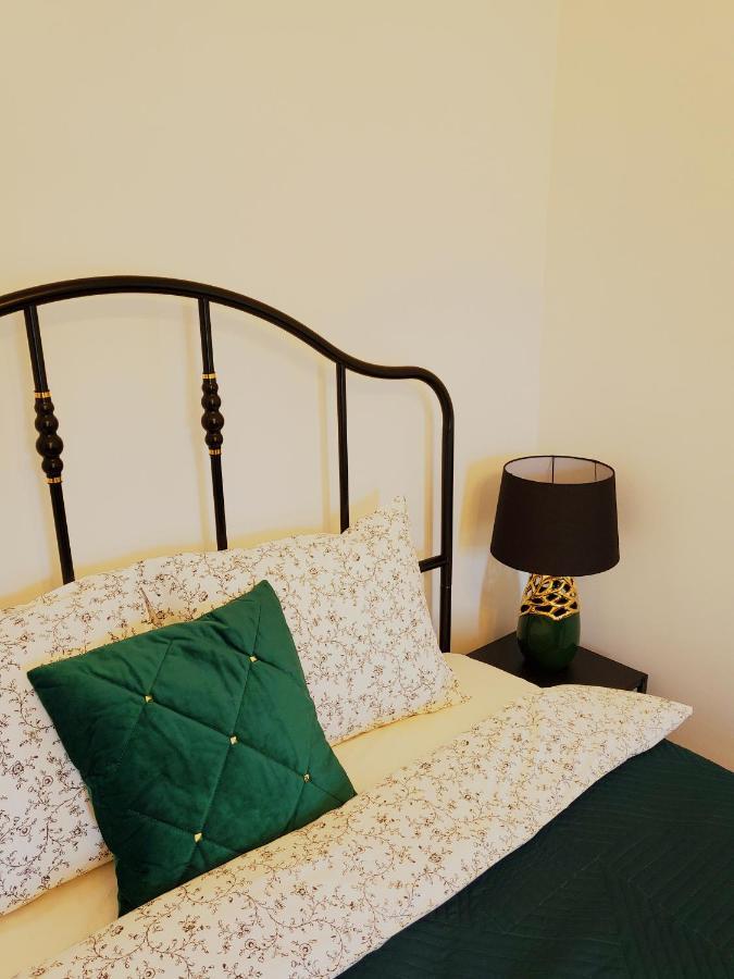 Apartmán Centrum Grand Apartament Świdnica Exteriér fotografie